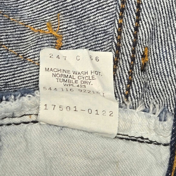 Levis 501 Vintage Women Jeans Size 11 17501-0122 Made USA Button Fly - Picture 4 of 10